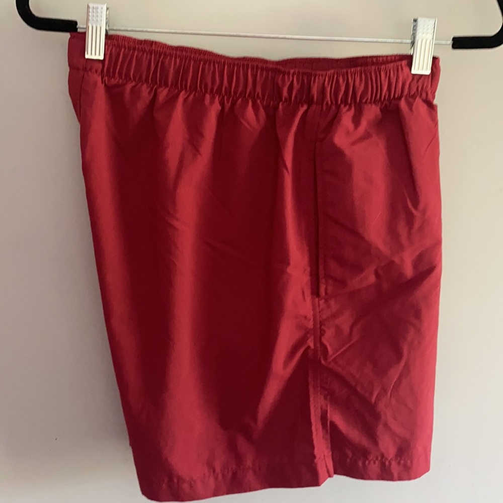 Columbia Women's Red Shorts - Picture 7 of 11